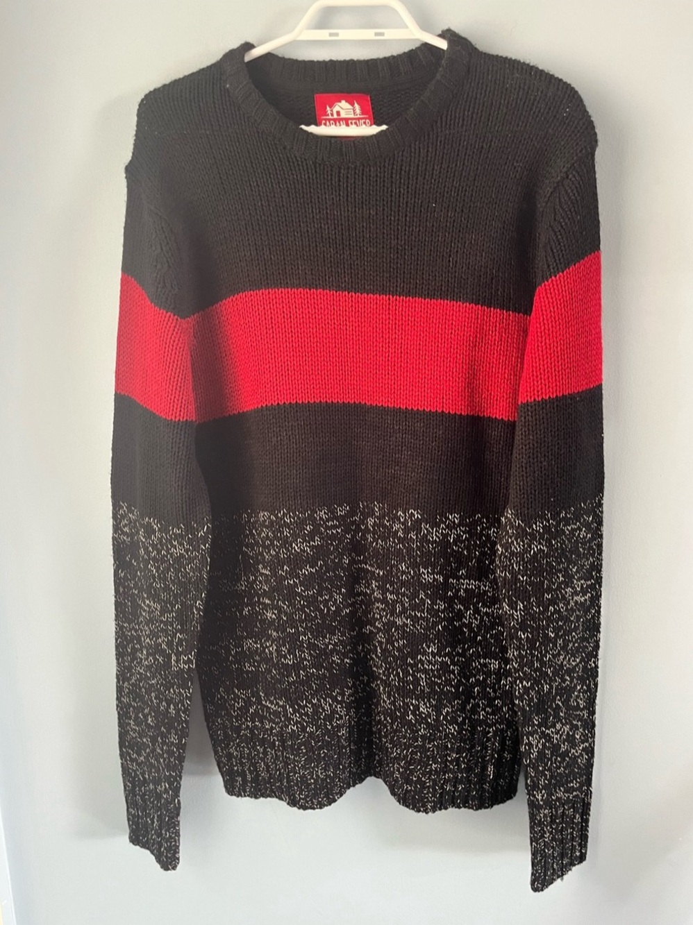 NWT Cabin Fever Red & Black Colourblock Knit Crewneck Sweater Size L